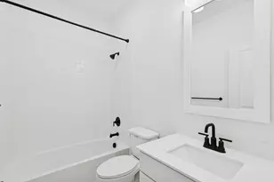 12012 Willow Wy Ave, Mont Belvieu, TX 77535 - Photo 17