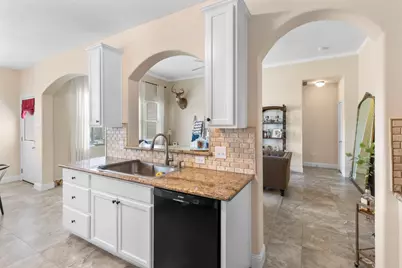 4610 Legends Bay Drive, Baytown, TX 77523 - Photo 15