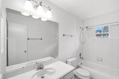 16918 Serenity Cove Circle, Friendswood, TX 77546 - Photo 25