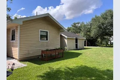 7357 Brace Street, Houston, TX 77061 - Photo 21