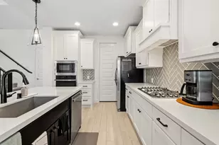 7915 Wild Iris Wy, Katy, TX 77493 - Photo 11