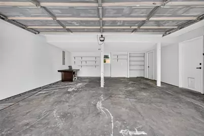 6707 Burning Tree Drive, Houston, TX 77036 - Photo 21