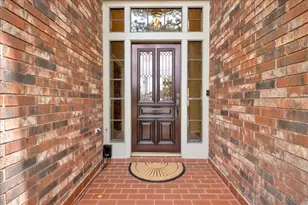 11819 Mighty Redwood Dr, Houston, TX 77059 - Photo 3