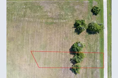 307 Colt Trail, Angleton, TX 77515 - Photo 5