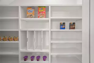 921 E 38th St, Houston, TX 77022 - Photo 11