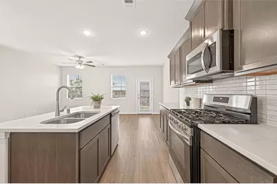 27922 Western Creek Court, Katy, TX 77494 - Photo 9