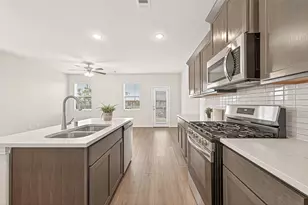 27922 Western Crk Ct, Katy, TX 77494 - Photo 9