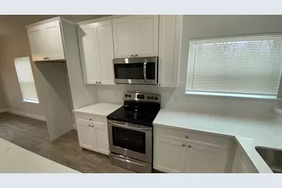 5225 E Houston Road #A, Houston, TX 77028 - Photo 29