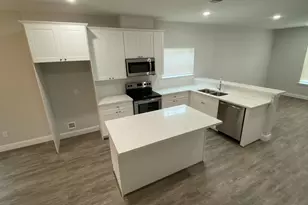 5225 E Houston Rd, Houston, TX 77028 - Photo 9
