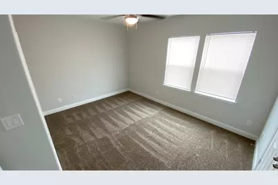 5225 E Houston Road #A, Houston, TX 77028 - Photo 13