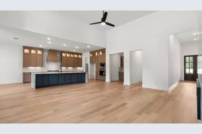 2300 Friendswood Trail, Friendswood, TX 77546 - Photo 5