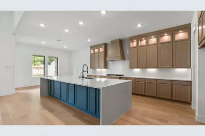 2300 Friendswood Trail, Friendswood, TX 77546 - Photo 9