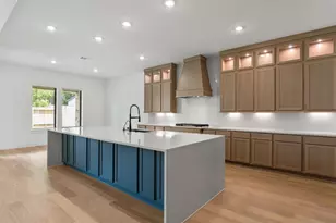 2300 Friendswood Trail, Friendswood, TX 77546 - Photo 9