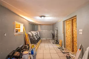 7431 Moline St, Houston, TX 77087 - Photo 9