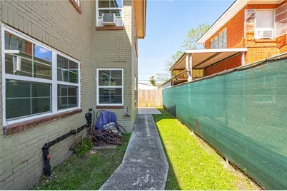 7431 Moline Street, Houston, TX 77087 - Photo 35