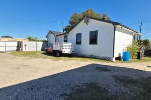 8850 Howard Dr, Houston, TX 77017 - Photo 21