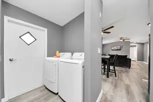 145 W Austin Ave, Pasadena, TX 77502 - Photo 15