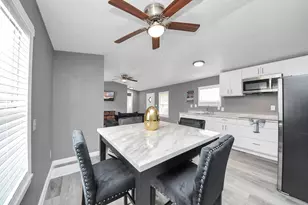 145 W Austin Ave, Pasadena, TX 77502 - Photo 13