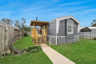 145 W Austin Ave, Pasadena, TX 77502 - Photo 3