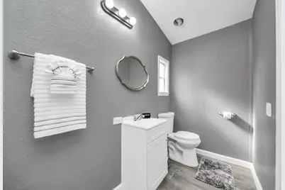 145 W Austin Avenue, Pasadena, TX 77502 - Photo 21