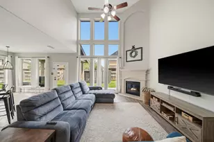 13711 Cutler Springs Ct, Pearland, TX 77584 - Photo 11