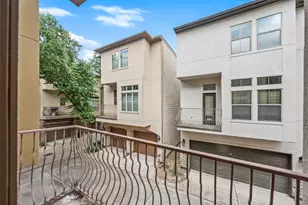 562 Bomar St, Houston, TX 77006 - Photo 25