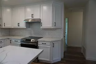 1610 Antoine Dr, Houston, TX 77055 - Photo 17