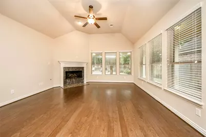 18 Blue Wildflower Place, The Woodlands, TX 77354 - Photo 21
