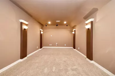 18 Blue Wildflower Place, The Woodlands, TX 77354 - Photo 31