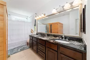 335 Voss Rd, Houston, TX 77024 - Photo 29