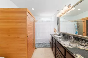 335 Voss Rd, Houston, TX 77024 - Photo 31