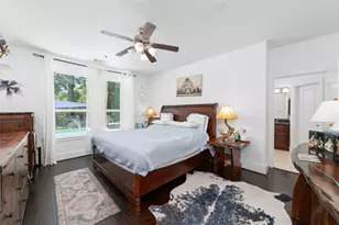335 Voss Rd, Houston, TX 77024 - Photo 27