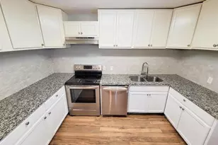 4914 Higgins St, Houston, TX 77033 - Photo 3