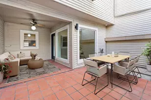 1928 Augusta Dr, Houston, TX 77057 - Photo 1