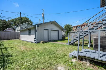 3309 Avenue N, Galveston, TX 77550 - Photo 11