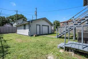 3309 Avenue N, Galveston, TX 77550 - Photo 11