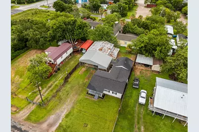 221 11th Street, Dickinson, TX 77539 - Photo 25