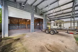 221 11th St, Dickinson, TX 77539 - Photo 29