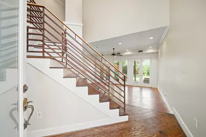 513 W 22nd Street, Houston, TX 77008 - Photo 3