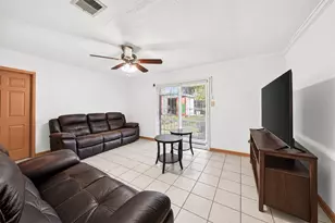 1514 Hidden Valley Dr, Houston, TX 77088 - Photo 21