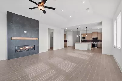 12111 Canal View Boulevard, Mont Belvieu, TX 77523 - Photo 15