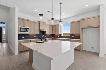 12111 Canal View Boulevard, Mont Belvieu, TX 77523 - Photo 9
