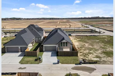 12111 Canal View Boulevard, Mont Belvieu, TX 77523 - Photo 7