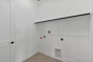 12111 Canal View Blvd, Mont Belvieu, TX 77523 - Photo 35