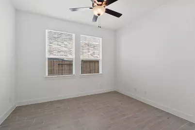 12111 Canal View Boulevard, Mont Belvieu, TX 77523 - Photo 23