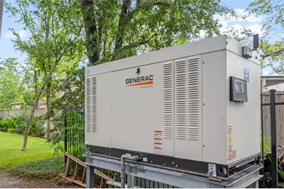 11518 Shadow Way, Houston, TX 77024 - Photo 49