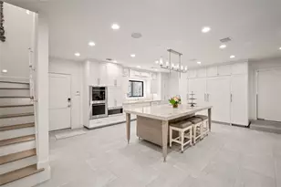 11518 Shadow Way, Houston, TX 77024 - Photo 11