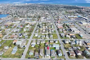 2216 Victory Ave, Galveston, TX 77551 - Photo 31