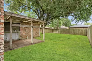 3015 Meadowview Dr, Missouri City, TX 77459 - Photo 43