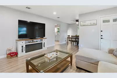 5638 Simsdale Street, Houston, TX 77033 - Photo 3